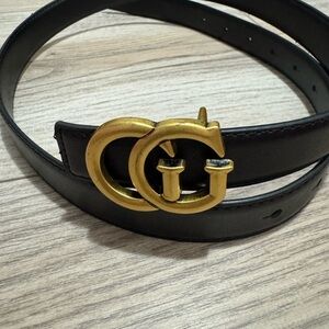 Black Leather GG Buckle Fashion Belt Gold Hardware Size 28–31
